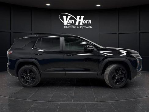 New 2026 Chevrolet Equinox LT image 2