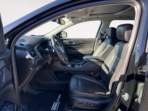 Used 2023 GMC Acadia AT4 w/ Technology Package image 10