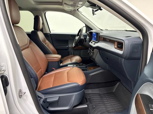 Used 2023 Ford Maverick Lariat w/ Lariat Luxury Package AWD/4WD image 29
