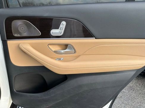 Certified 2024 Mercedes-Benz GLS 450 4MATIC image 24