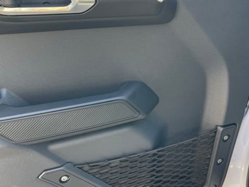 New 2025 Ford Bronco Outer Banks w/ Sasquatch Package image 22