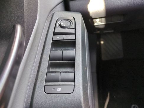 Used 2026 Toyota RAV4 SE AWD/4WD image 22