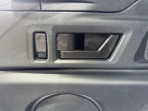 Certified 2025 Subaru Outback Wilderness AWD/4WD image 15