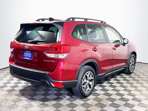 Certified 2024 Subaru Forester Premium AWD/4WD image 7