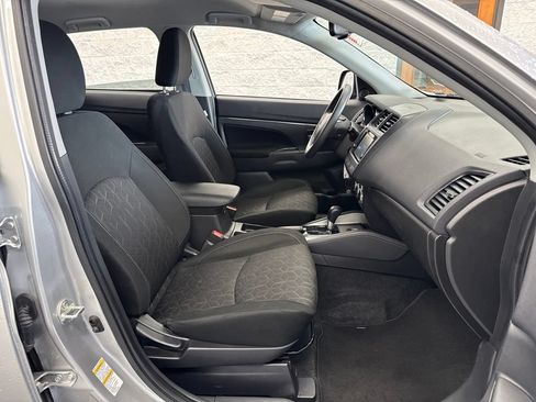 Used 2025 Mitsubishi Outlander Sport ES AWD/4WD image 45