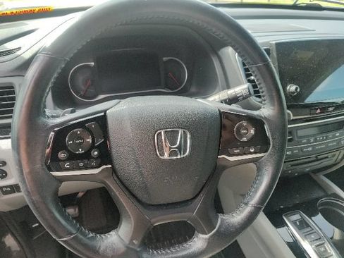 Used 2019 Honda Pilot Touring image 22