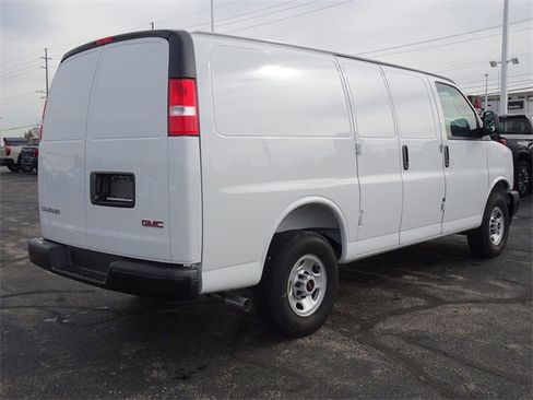 New 2025 GMC Savana 2500 w/ Driver Convenience Package image 7