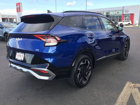 Certified 2024 Kia Sportage SX image 4
