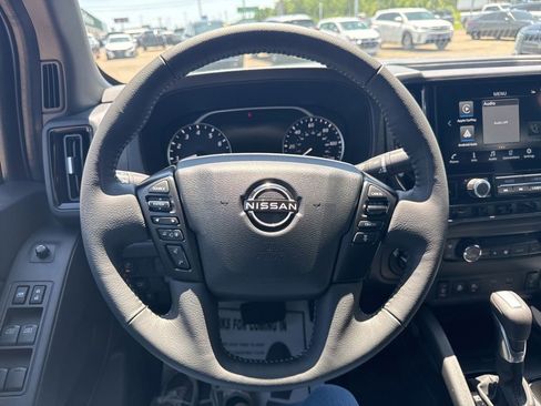 New 2026 Nissan Frontier SV AWD/4WD image 12
