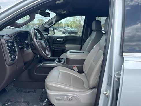 Used 2019 Chevrolet Silverado 1500 LTZ w/ LTZ Plus Package AWD/4WD image 29