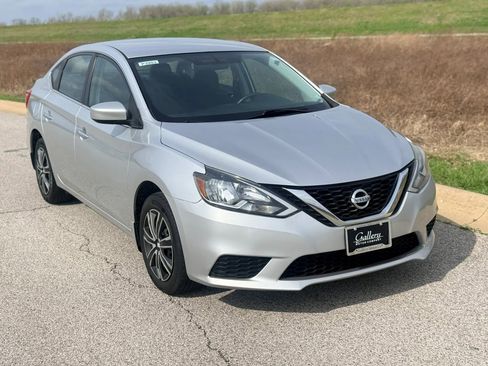 Used 2017 Nissan Sentra SV image 22