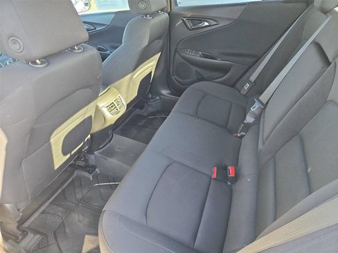 Certified 2024 Chevrolet Malibu LT w/ Sport Edition FWD image 16