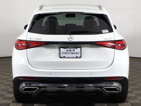 Used 2023 Mercedes-Benz GLC 300 4MATIC image 13
