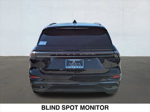 New 2026 Lincoln Nautilus Reserve w/ Jet Appearance Package image 5