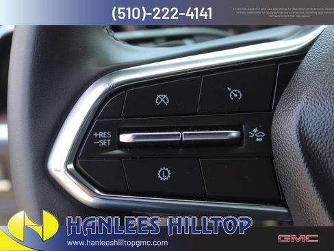 Used 2025 Chevrolet Tahoe LT RWD image 27