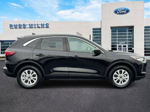 Used 2024 Ford Escape Active image 2