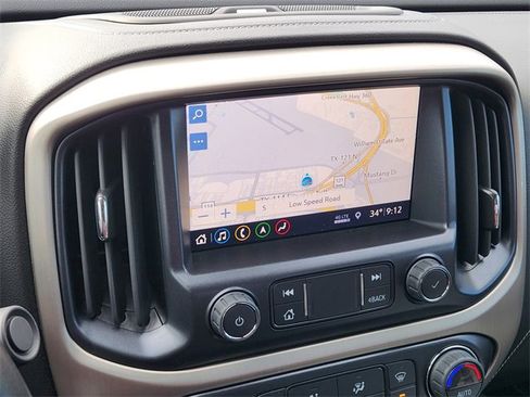 Used 2022 GMC Canyon Denali image 14