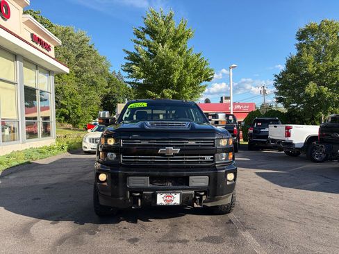 Used 2018 Chevrolet Silverado 2500 LTZ w/ Duramax Plus Package AWD/4WD image 3