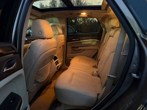 Used 2012 Cadillac SRX Luxury image 13