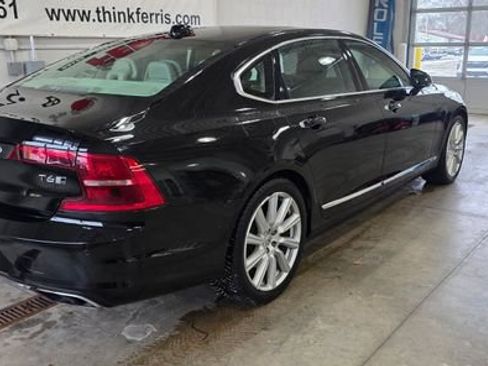 Used 2018 Volvo S90 T6 Inscription w/ Luxury Package image 7