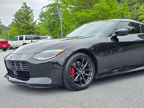 Used 2024 Nissan Z Performance w/ Floor Mat Package RWD image 2