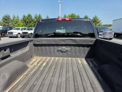 Used 2016 Chevrolet Silverado 1500 LT w/ Midnight Edition AWD/4WD image 27