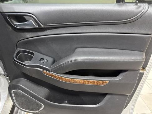 Used 2015 Chevrolet Suburban LTZ image 20