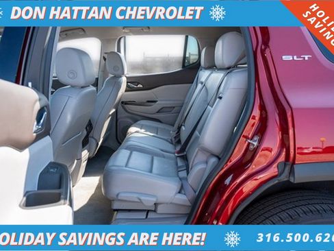 Used 2023 GMC Acadia SLT image 23