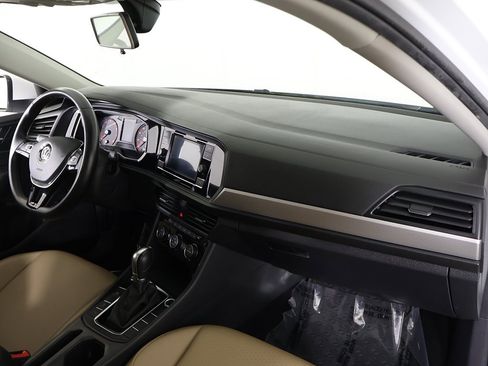 Used 2019 Volkswagen Jetta SE image 28