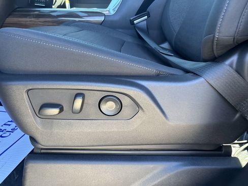 New 2026 Chevrolet Silverado 3500 LT w/ Convenience Package image 15