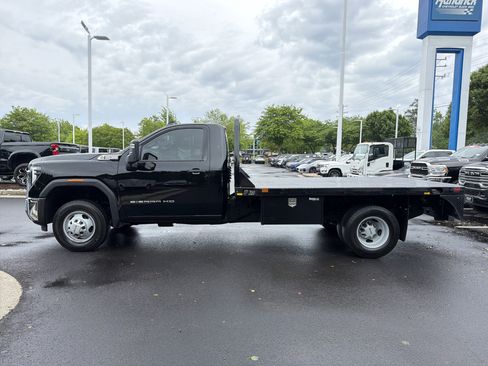 Used 2026 GMC Sierra 3500 Pro w/ Convenience Package AWD/4WD image 7