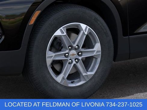New 2025 Chevrolet Blazer LT w/ Convenience Package image 9