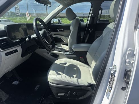 Used 2023 Kia Telluride S w/ S Sunroof Package AWD/4WD image 12