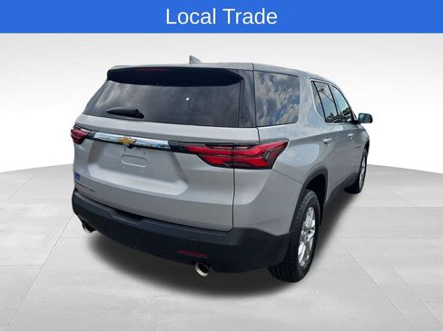 Used 2022 Chevrolet Traverse LS AWD/4WD image 6