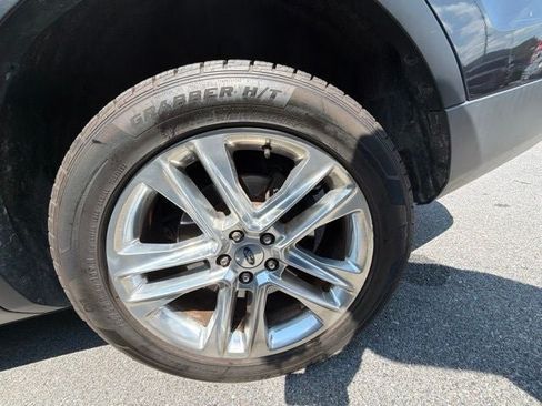 Used 2017 Ford Explorer Limited AWD/4WD image 35