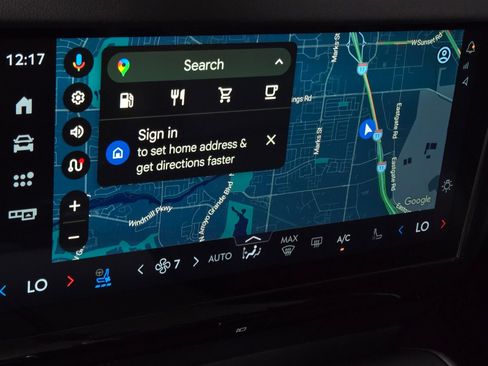 New 2026 Lincoln Navigator Premiere AWD/4WD image 24