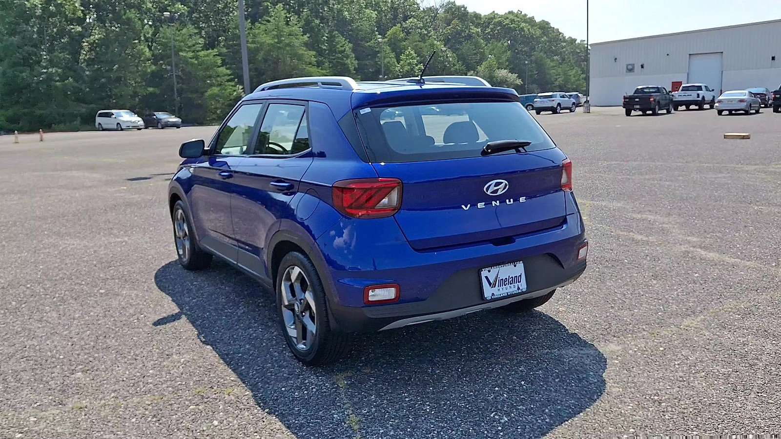 Certified 2024 Hyundai Venue SEL FWD image 6