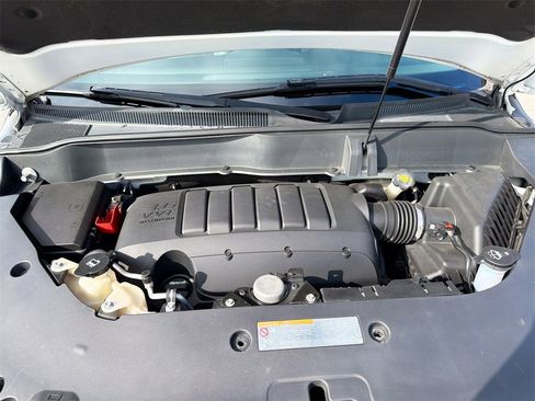 Used 2015 Buick Enclave Leather image 29