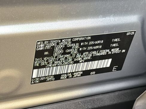 Used 2025 Toyota RAV4 XSE w/ Advanced Technology Package AWD/4WD image 34