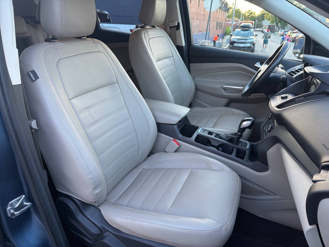 Used 2018 Ford Escape SEL FWD image 10