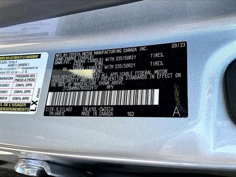 Used 2024 Lexus RX 350 Luxury w/ Convenience Package image 38