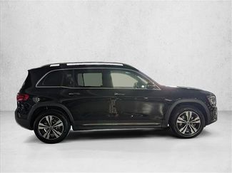Used 2025 Mercedes-Benz GLB 250 video 3