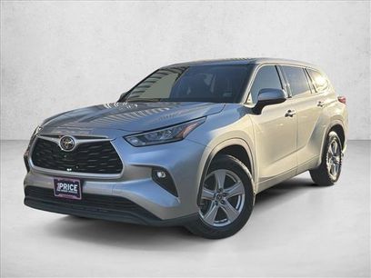 Used 2020 Toyota Highlander LE