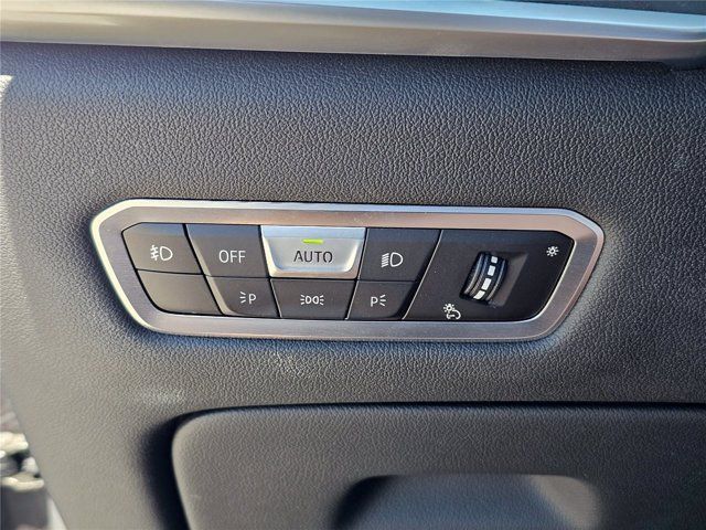 Used 2022 BMW X7 xDrive40i w/ Luxury Seating Package AWD/4WD image 57