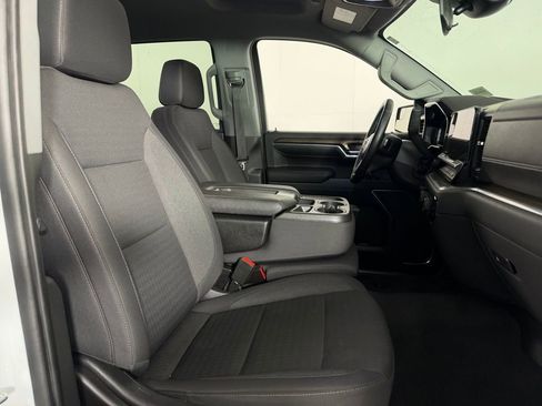 Used 2023 Chevrolet Silverado 1500 LT Trail Boss w/ Protection Package image 31