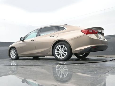 Used 2018 Chevrolet Malibu LT FWD image 10