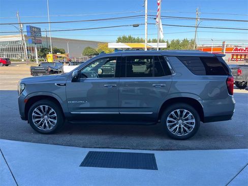Used 2021 GMC Yukon Denali image 6