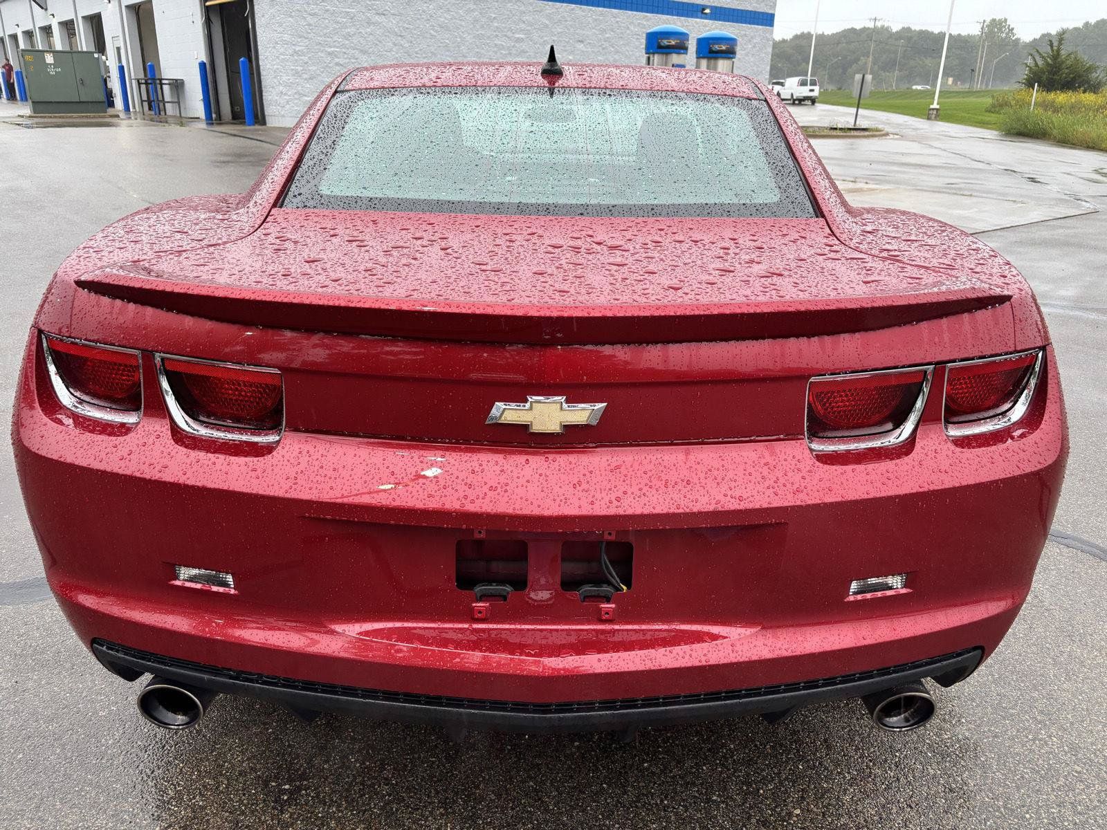 Used 2013 Chevrolet Camaro LT RWD image 4