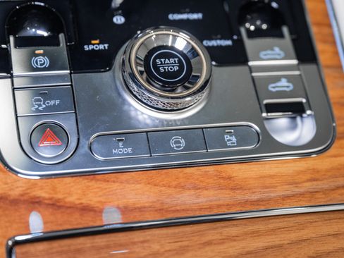 New 2026 Bentley Continental GTC AWD/4WD image 45