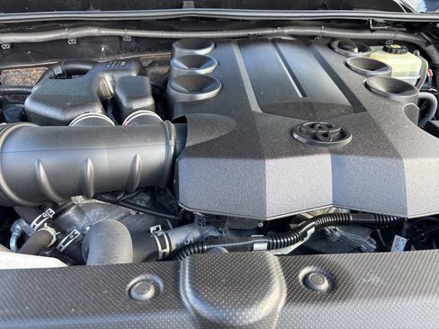 Used 2021 Toyota 4Runner SR5 Premium w/ Moonroof Package image 30